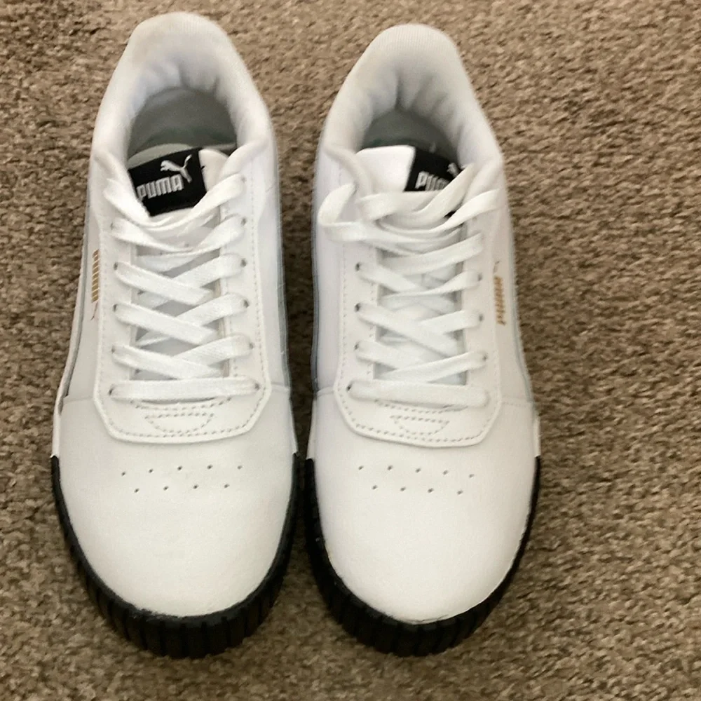 Puma White and Black Sneakers with Chunky Platform Sole - Picture 4 of 8